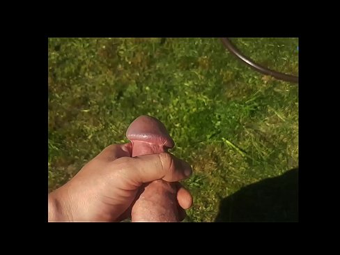 ❤️ Hot hottie gets kanyang pink puki fucked at cums sa isang pumulandit sa isang summer garden ❌ Mahirap na porn sa porn tl.vbdsm.ru ❤